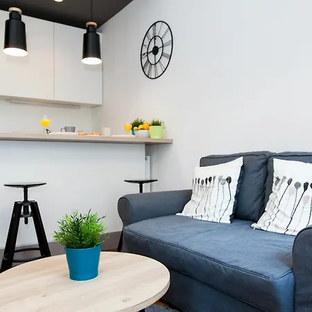 Apartment Loox Hatzova *