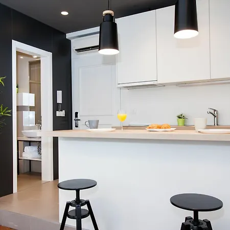 Loox Hatzova Apartment