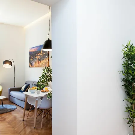 Apartment Loox Hatzova Zagreb